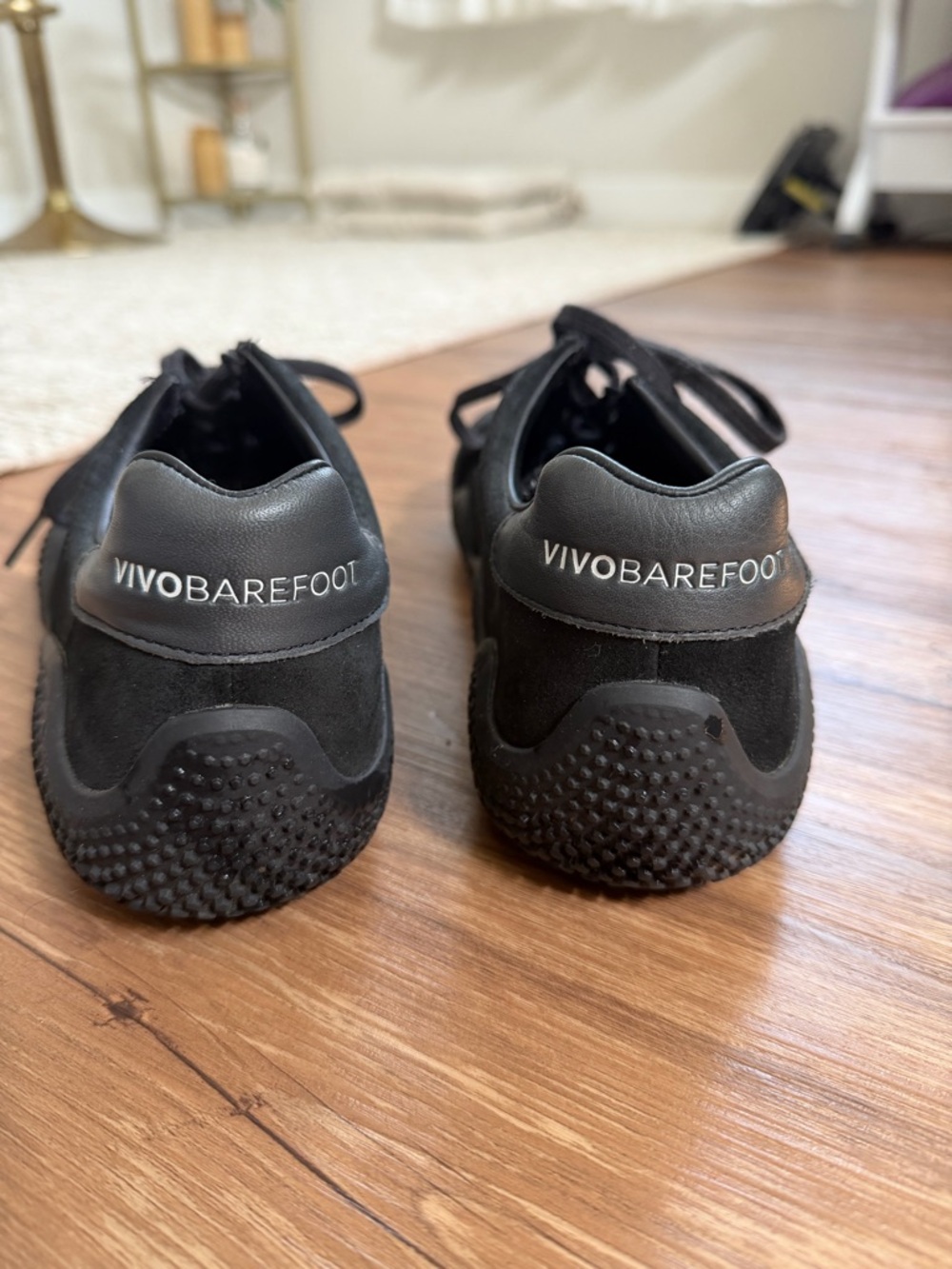 Vivo barefoot- Motus studio sneaker leather. - Picture 3 of 12